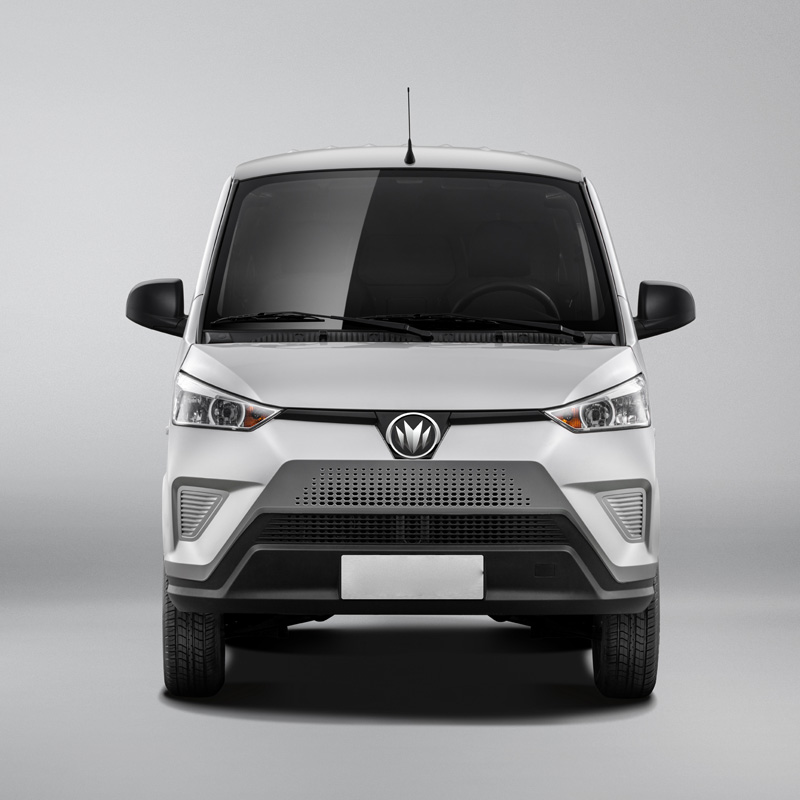 Каковы преимущества KEYTON Electric Mini Van M50?