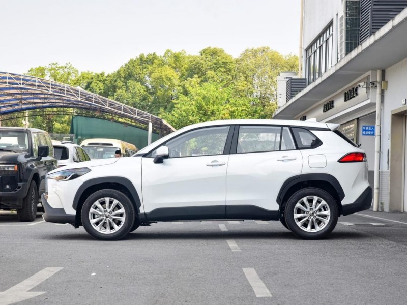 Toyota Corolla Cross: универсал, который меняет представление о путешествиях